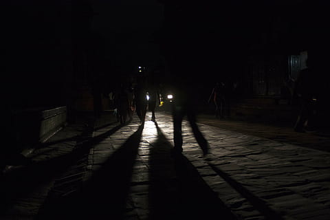 group of people standing on road, night, shadow, creepy, ghostly HD wallpaper