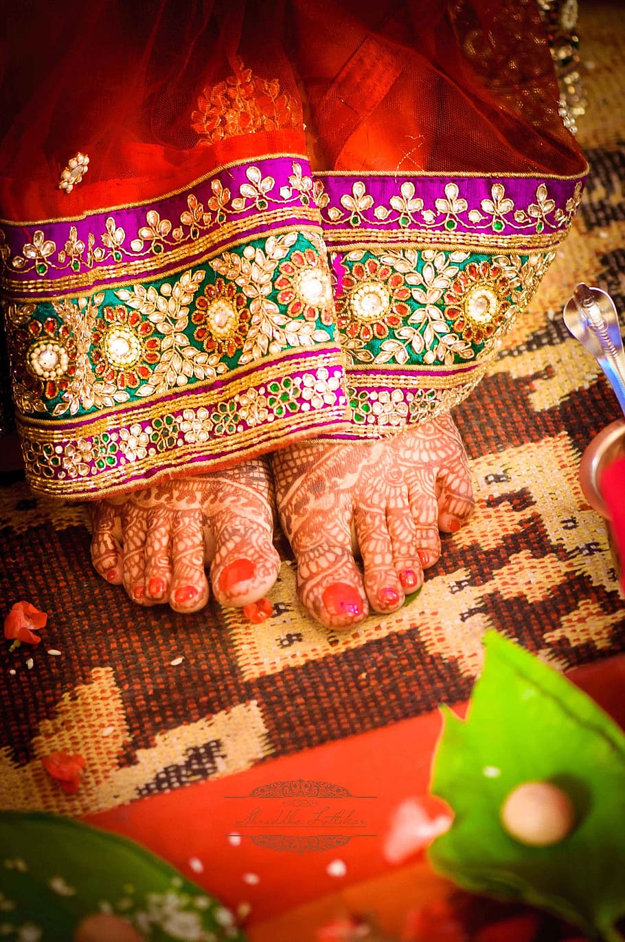 henna, tattoo, feet, bride, marriage, maharashtrian, marathi