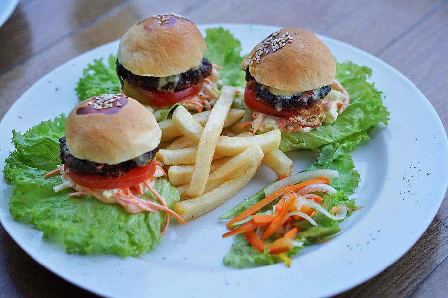 mini, beef, burger, hamburger, plate, ready-to-eat, food, food and drink HD wallpaper