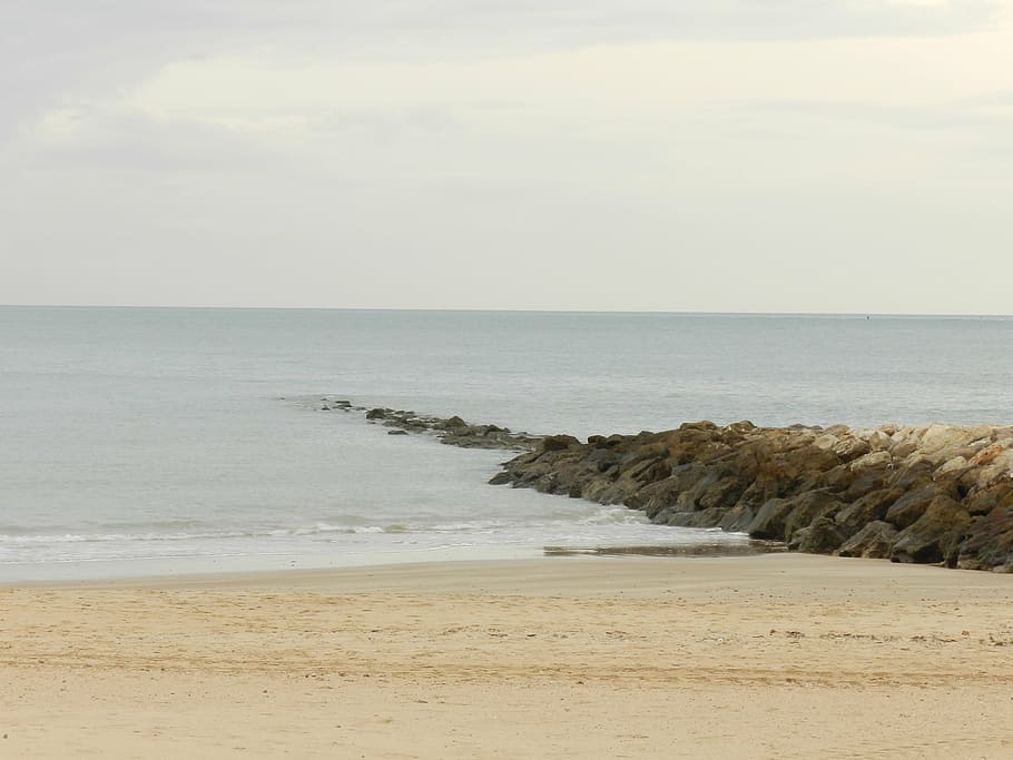 beach, breakwater, cadiz, sea, sky, land, horizon, horizon over water HD wallpaper