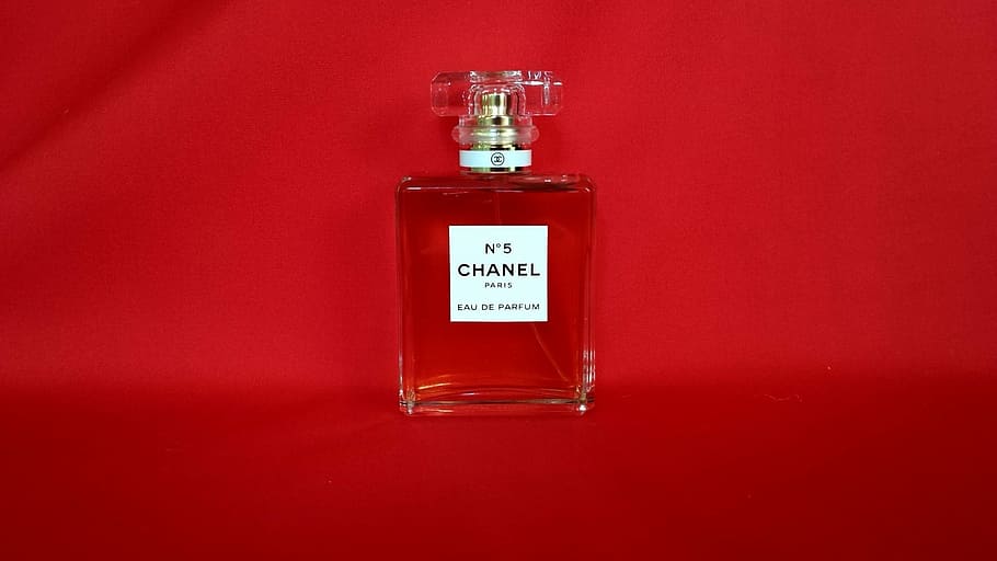 Chanel No. 5 spray bottle, N5, perfume bottle, aroma, fragrance, HD wallpaper