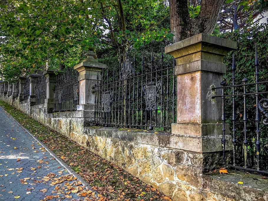walk, autumn, path, leaves, nature, trees, gates, architecture HD wallpaper