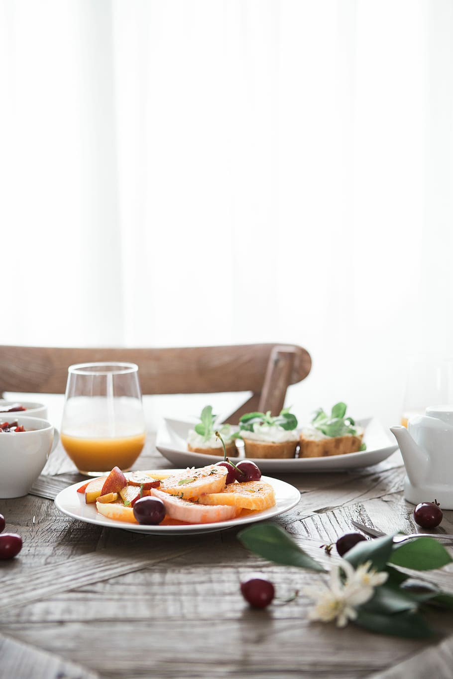shallow focus photo of dish set on table, food, meal, plate, healthy Eating HD wallpaper