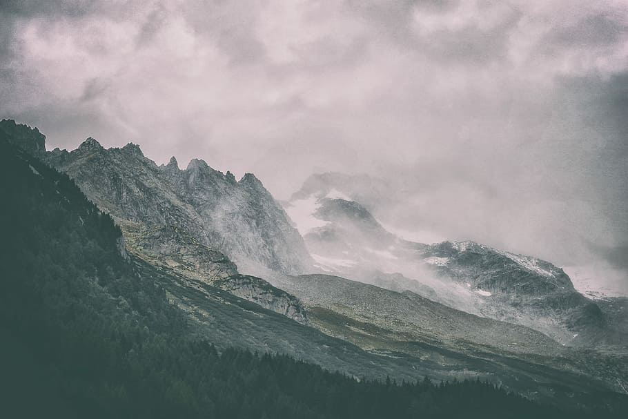 scenery of mountain covered with fog, landscape photography of a mountain HD wallpaper