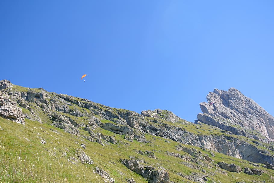 Hd Wallpaper Trentino Mountain Seceda Paragliding Fly Dolomites Landscape Wallpaper Flare