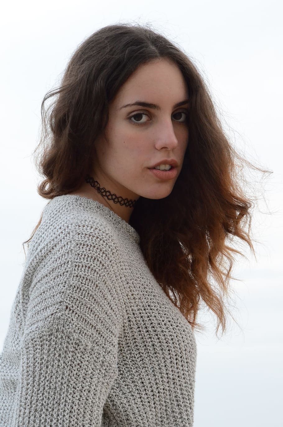 White, Gray, Hair, women, beautiful, females, people, fashion HD wallpaper