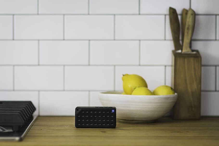 bluetooth, black, speaker, electronic, technology, music, sound HD wallpaper