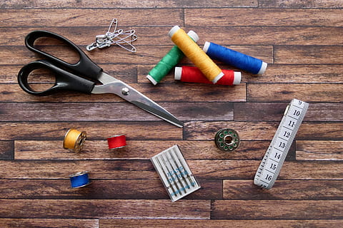 sewing thread, nähspulen, yarn, scissors, hand labor, nähutensilien HD wallpaper
