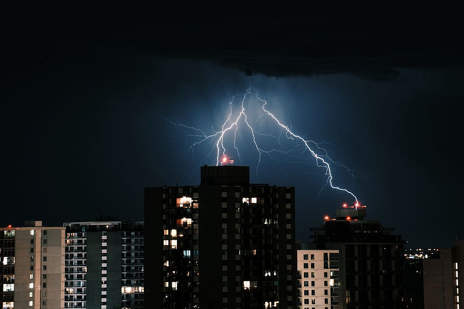 architecture, building, structure, city, lights, dark, clouds HD wallpaper