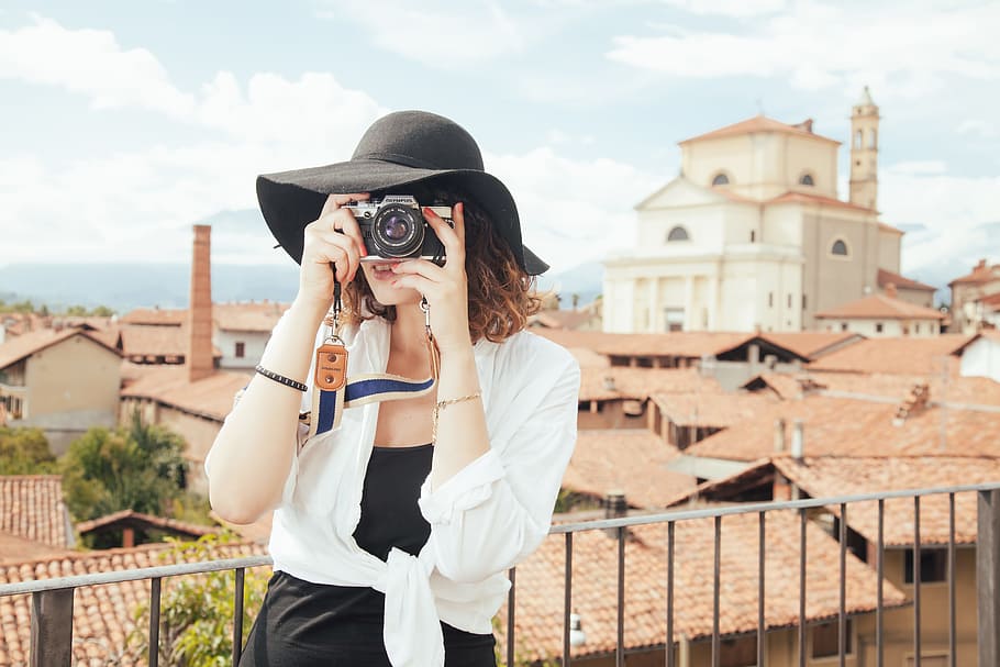 fashion, person, woman, camera, analog camera, casual, dslr, outfit HD wallpaper