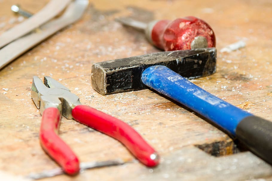 red handled pliers, tool, work bench, hammer, craftsmen, repair HD wallpaper