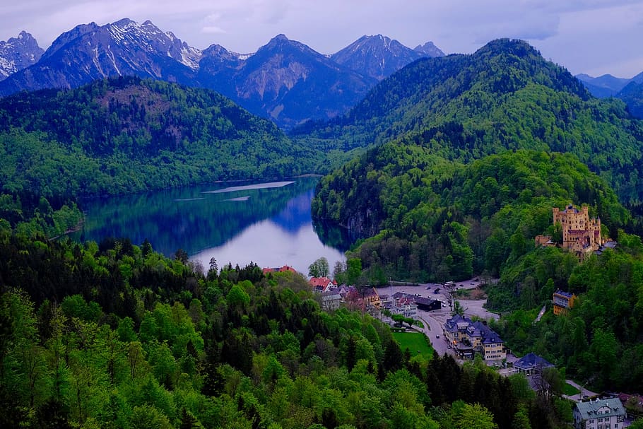 bird's eye view photography of island, mountains, castle, lake HD wallpaper