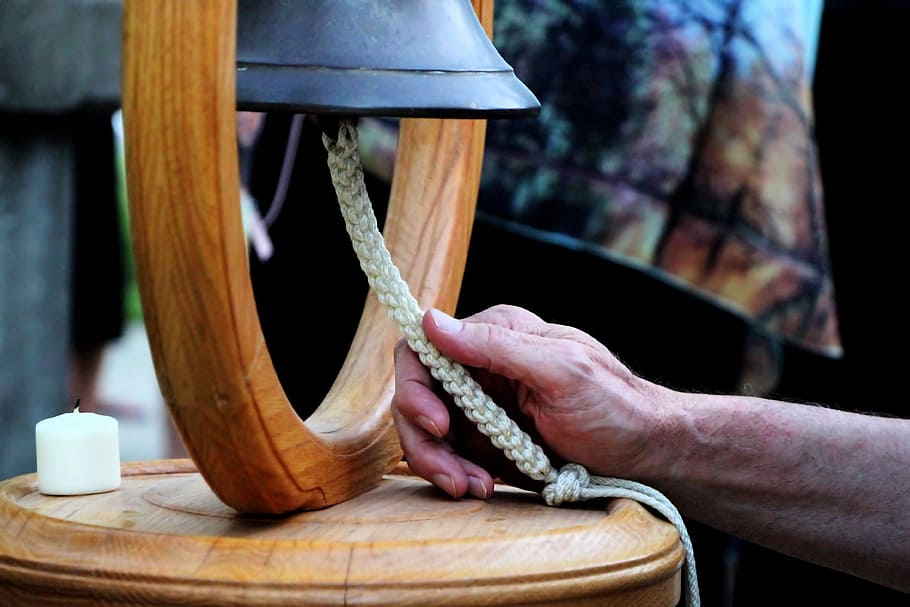 Memorial, Bell, Hand, Remembrance, Wood, grief, honor, symbol HD wallpaper