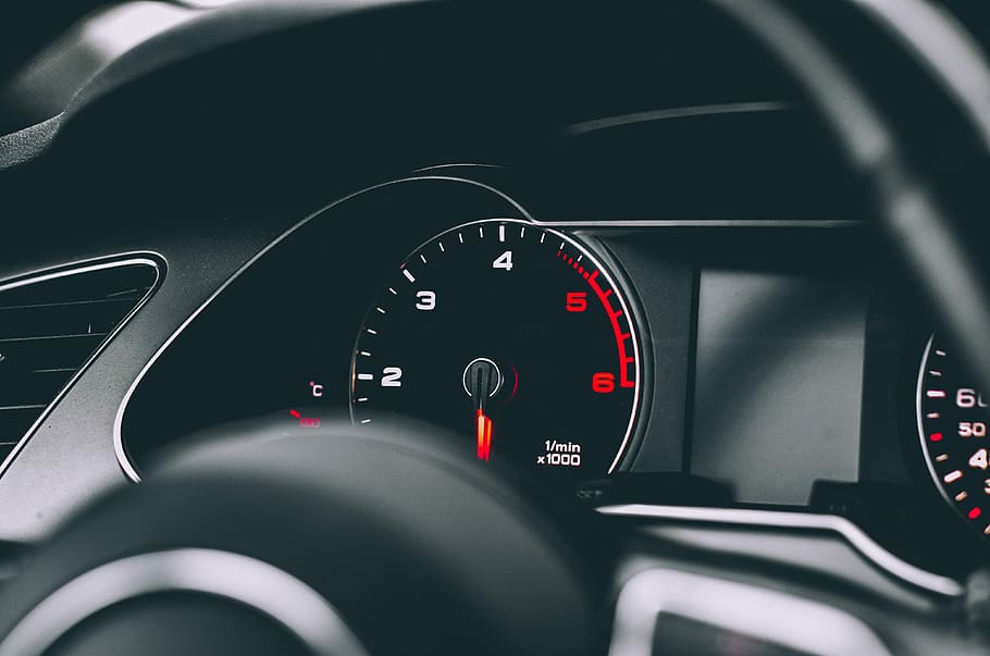 Clean Carpanel, depth photography of vehicle speedometer, dashboard HD wallpaper