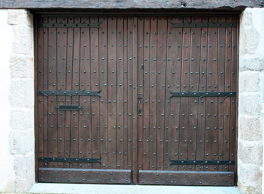 double doors, brown doors, ancient door, antique doors, big brown doors, HD wallpaper