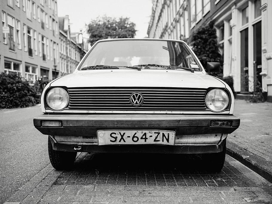 greyscale photo of white Volkswagen car, grayscale photo of Volkswagen car HD wallpaper