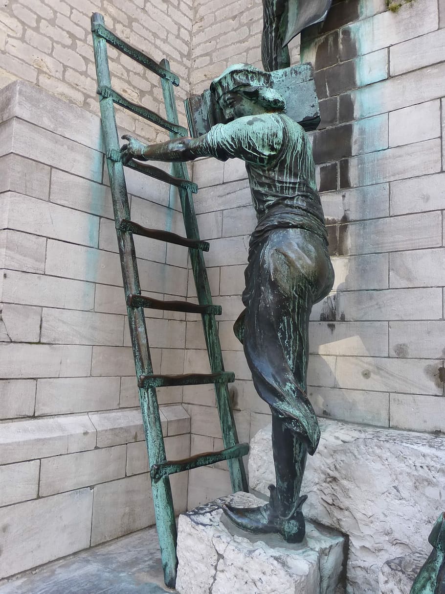 Antwerp, Sculpture, Bronze, Ladder, belgium, builder, cathedral, HD wallpaper