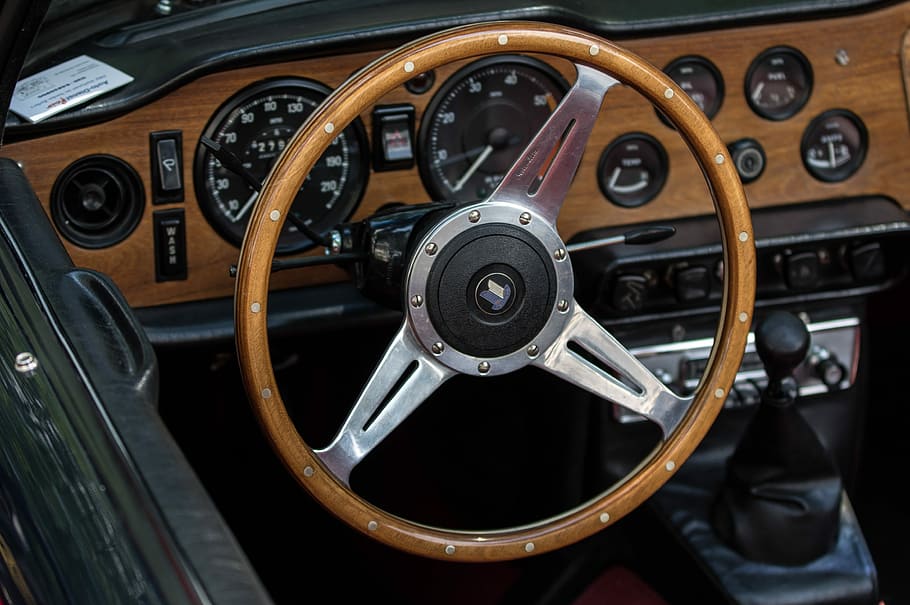 auto, triumph, wood steering wheel, oldtimer, dashboard, cockpit HD wallpaper