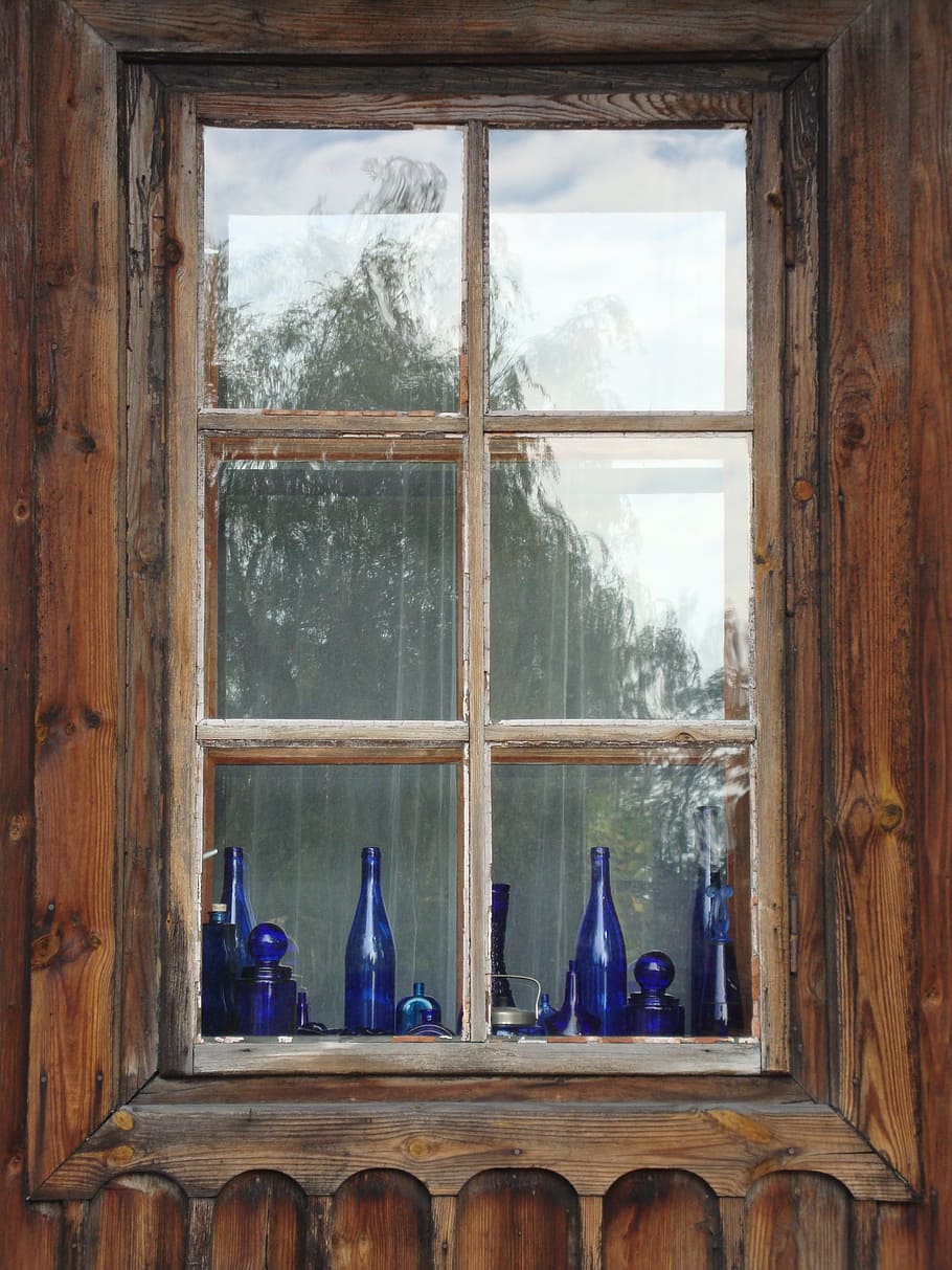 blue bottles near glass window, building, monument, wood constructions HD wallpaper