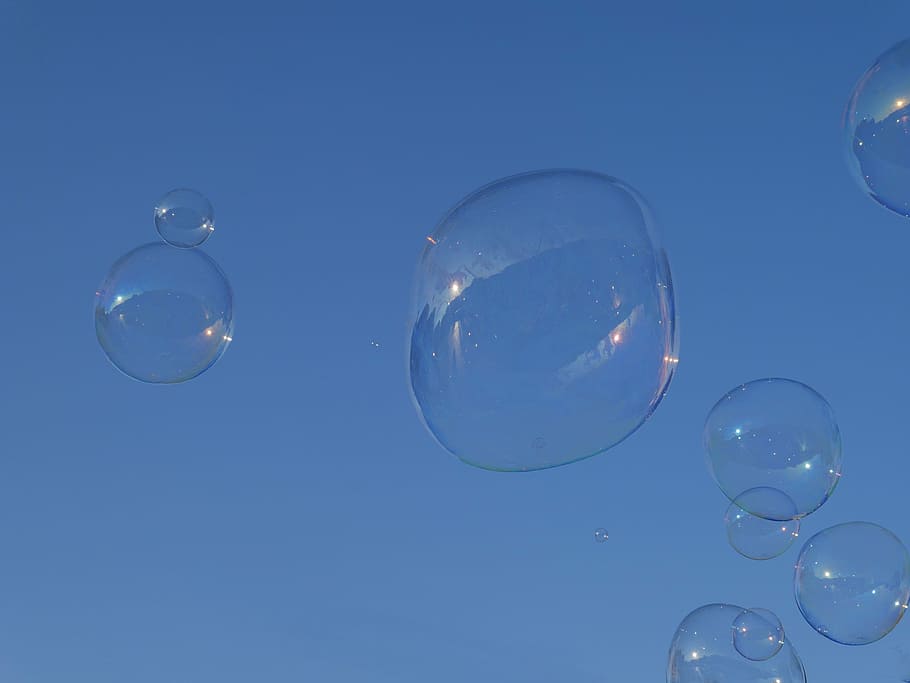 close-up photo of bubbles, soap bubbles, air, soapy water, blue sky HD wallpaper