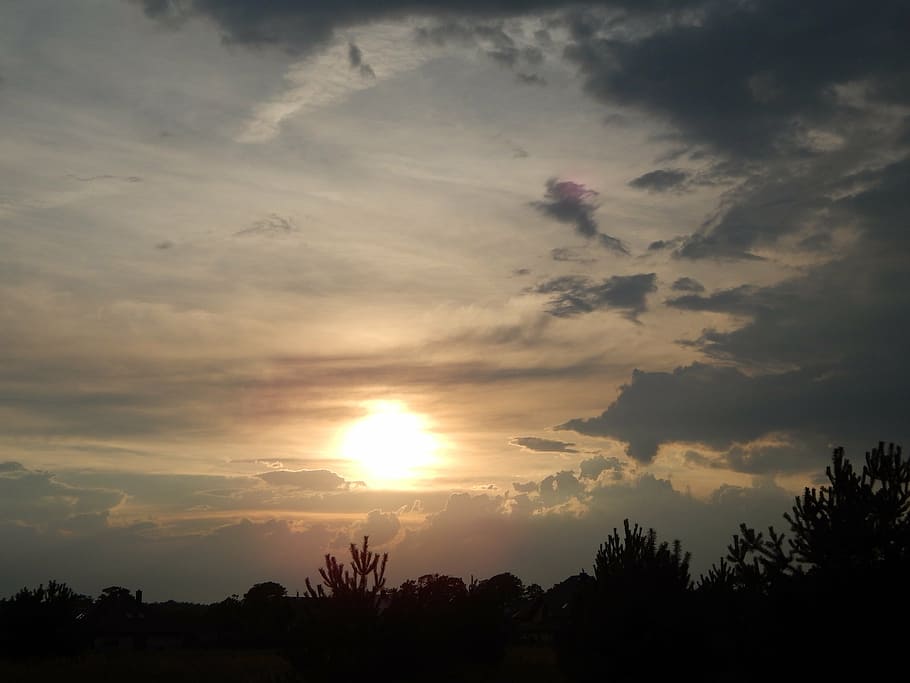 sunset, the sun, sky, light, clouds, west, cloud - sky, beauty in nature HD wallpaper