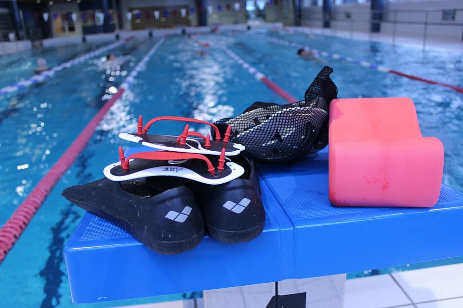 the bathing, the flippers, lättärit, pullarit, sport, winter sport HD wallpaper