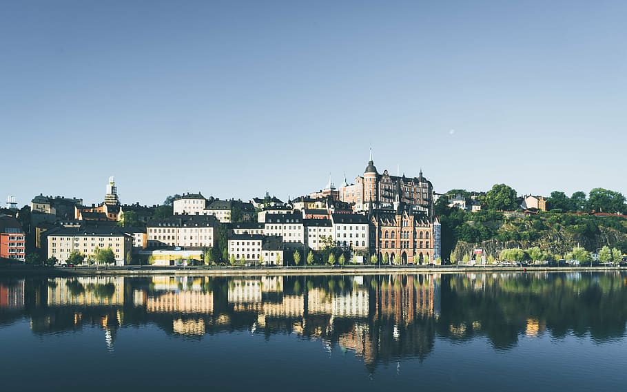 architecture, buildings, city, reflection, river, sky, town HD wallpaper