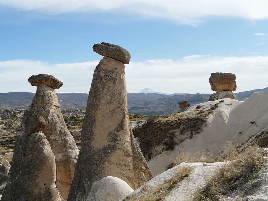 white and brown rock mountain, caffrey gabelfelsen, three graces, HD wallpaper