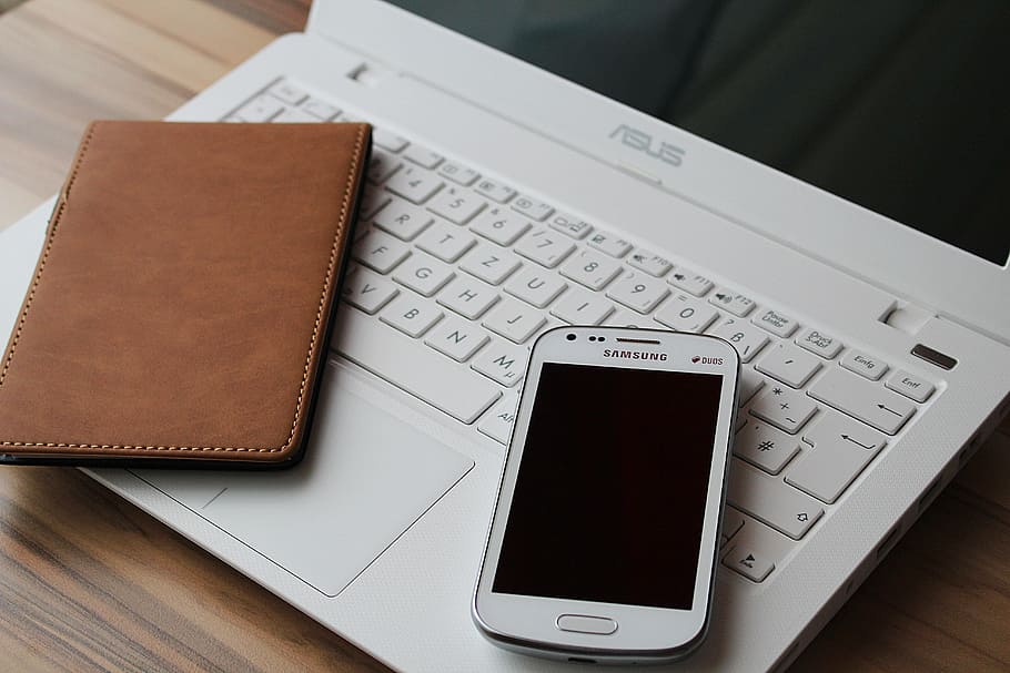 notebook, smartphone, home office, work, wireless technology HD wallpaper