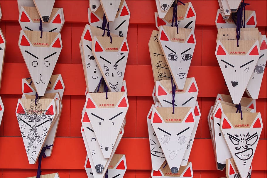 faces, art, abstract, design, red, in a row, large group of objects HD wallpaper