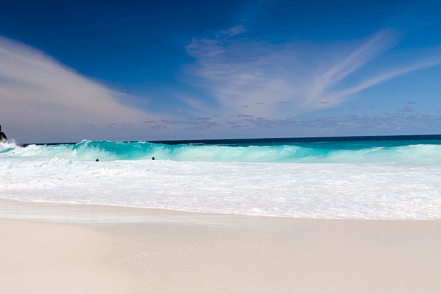 seashore during daytime, sea wave on blue sea under white and blue sky at daytime HD wallpaper