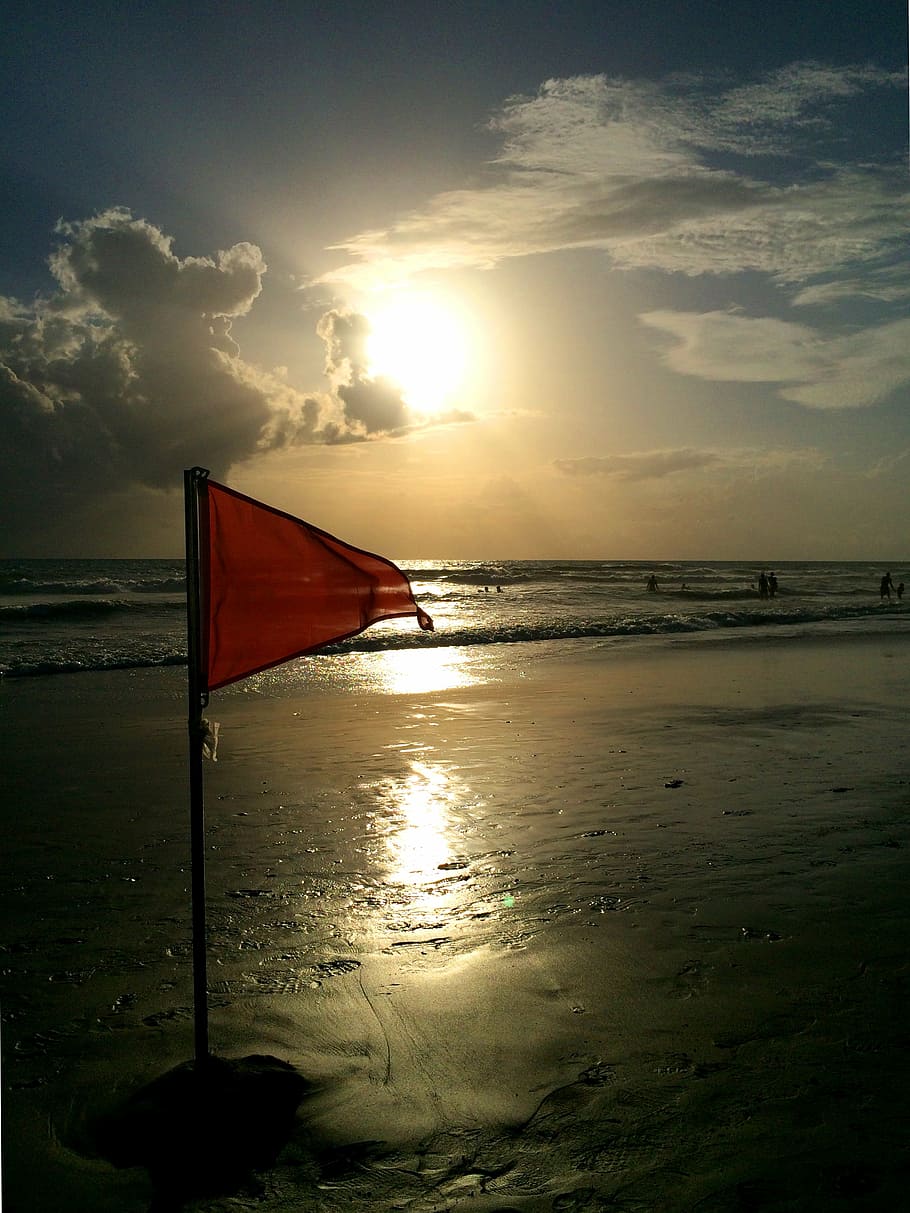 red flag, beach, bad ban, wave, sun, sunset, sea, sky, nature HD wallpaper