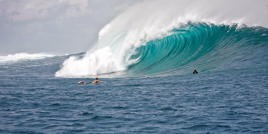 person performing surf stance, big waves, surfers, power, the indian ocean, HD wallpaper