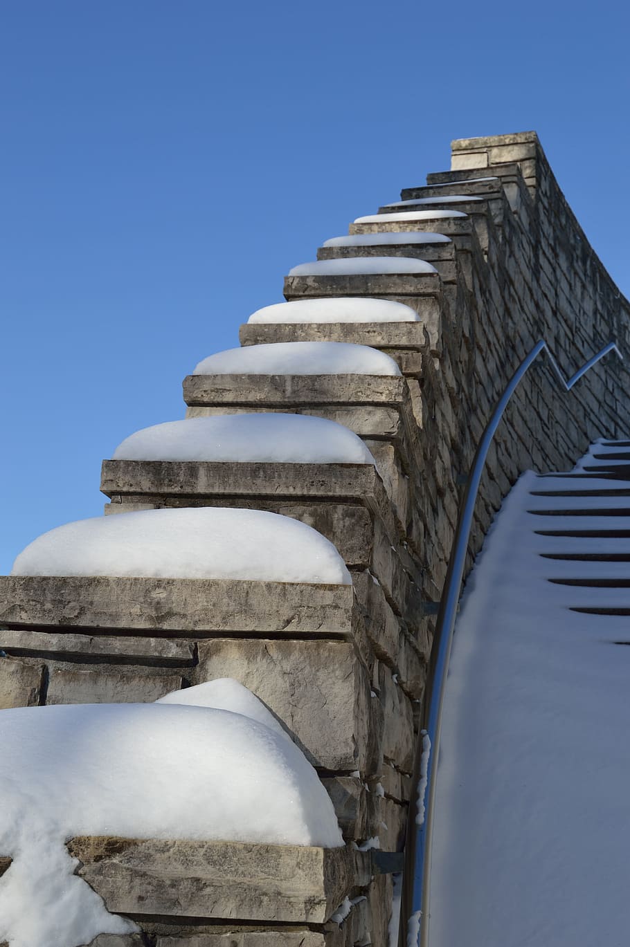 Wall, Staples, Snow, Winter, Season, stairs, architecture, blue HD wallpaper