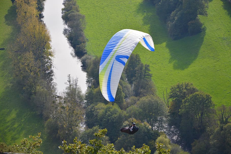 paragliders, practice in  flight, wind, air, sports activities HD wallpaper