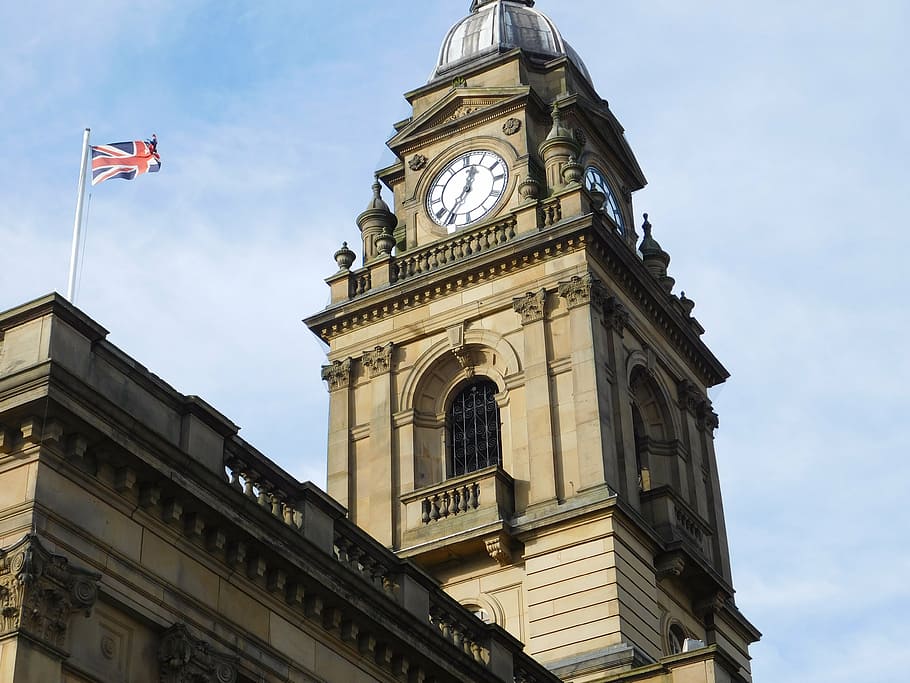 morley, town hall, clock tower, uk, flag, architecture, low angle view