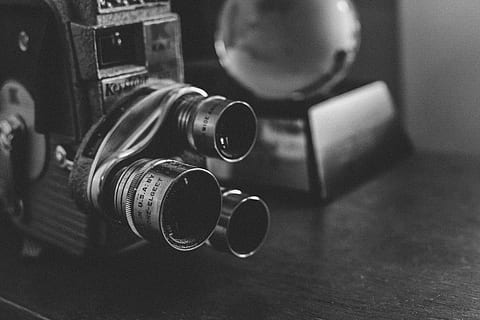photo of 3-lens camera on table surface, vintage camera on table HD wallpaper