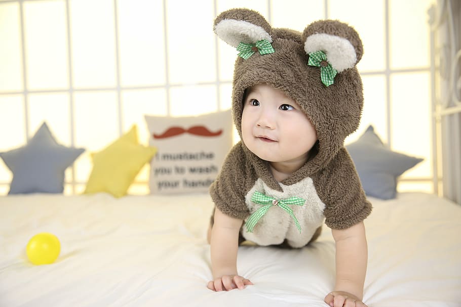 cute baby, boy, crawling, indoors, one person, domestic room HD wallpaper