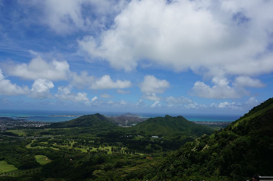 photo of green hills under white clouds at daytime, hawaii HD wallpaper