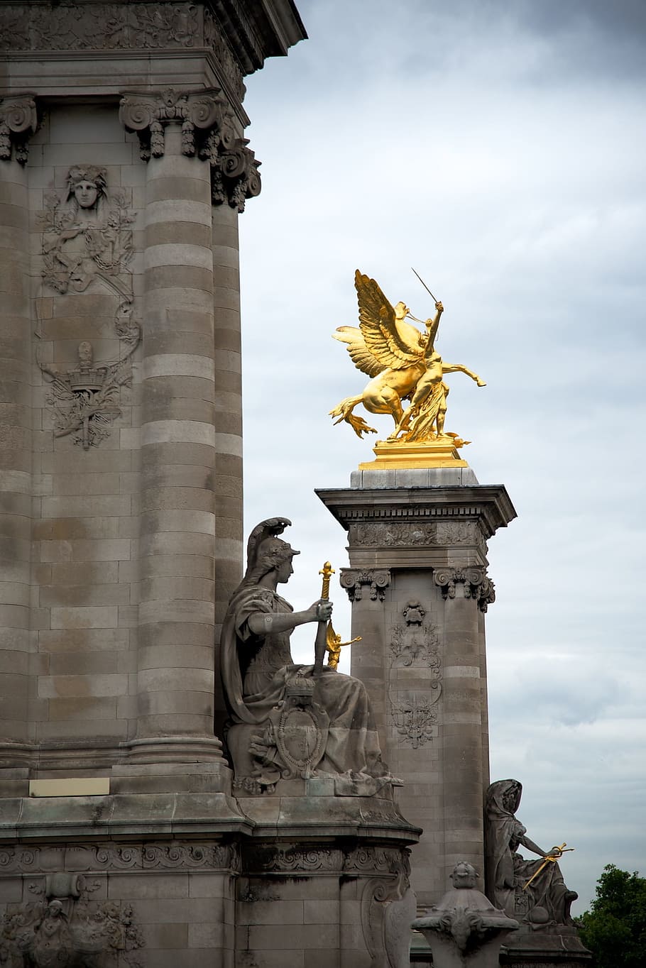 bridge, sculpture, paris, statue, architecture, historic, urban HD wallpaper