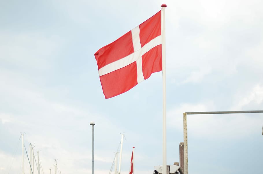 Danemark, Flag, Holiday, North Sea, Pier, coast, patriotism, HD wallpaper