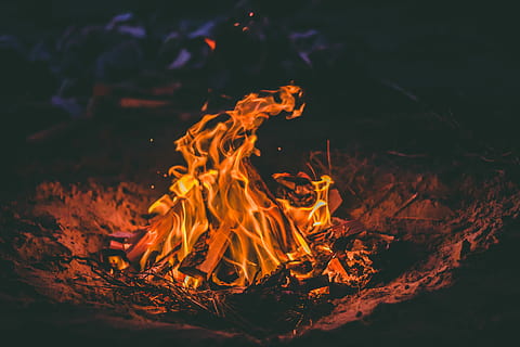 bonfire, selective focus photo of bonfire, pit, flame, heat, camping HD wallpaper