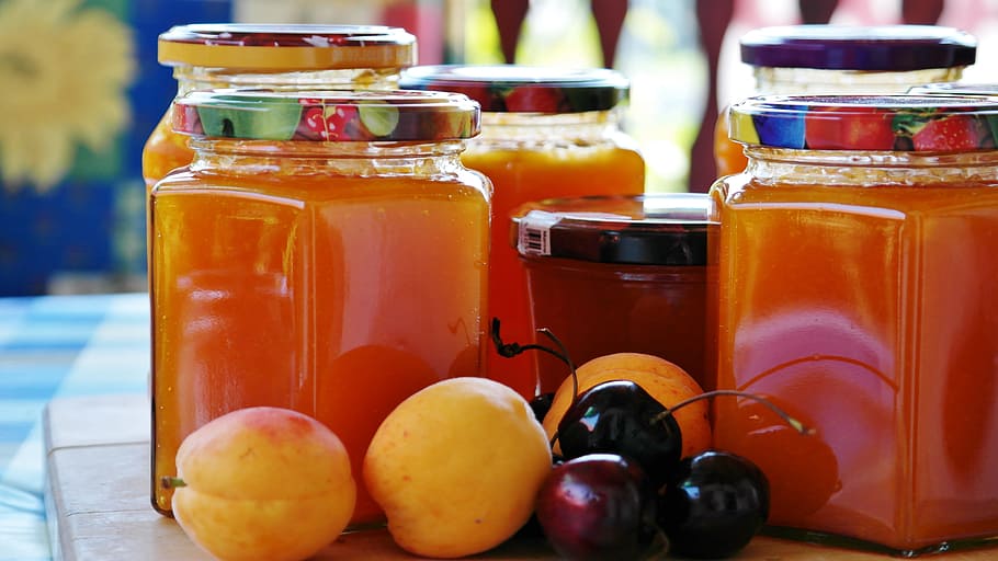 assorted fruits beside five glass mason jars, jam, apricots, cook, HD wallpaper