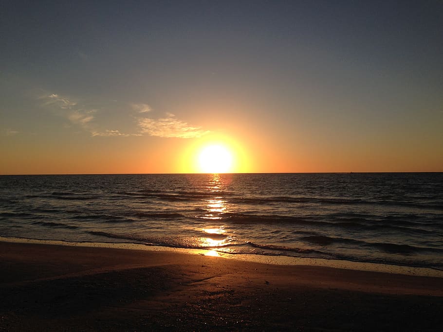 sunset, clear sky, ocean, beach, sea, water, horizon over water HD wallpaper