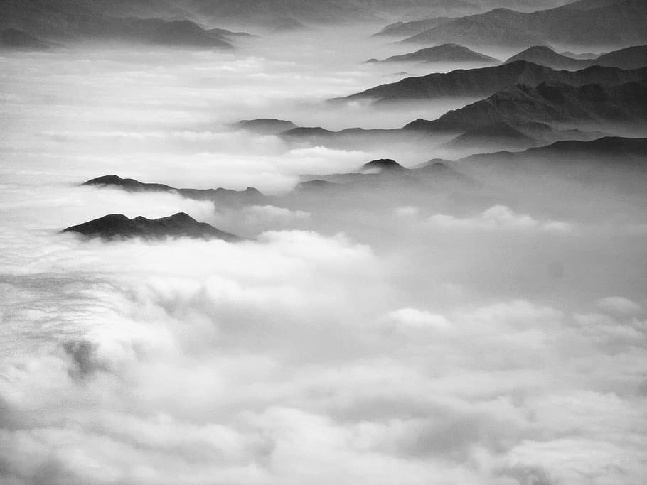 Landing through clouds in Lima Peru, mountain covering with clouds HD wallpaper
