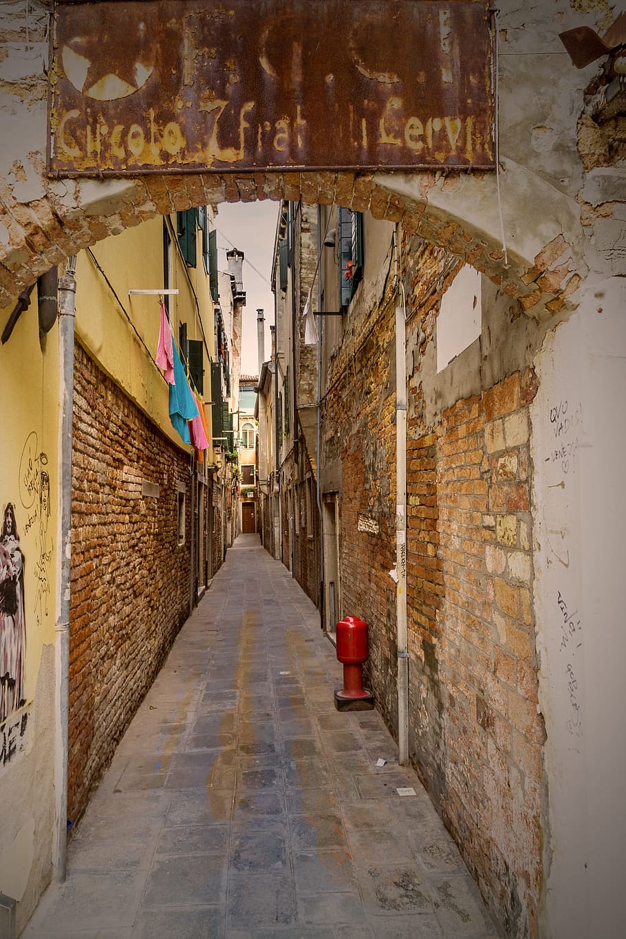 Backyard, Road, Old Town, Architecture, alley, input, stone HD wallpaper