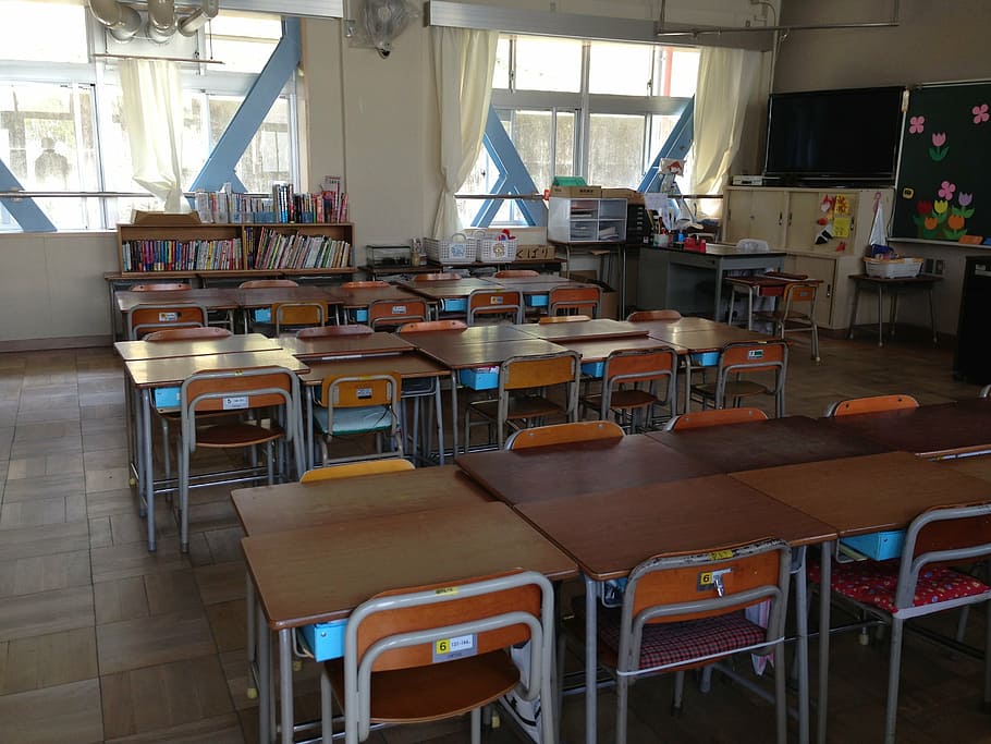 photo of empty room with tables and chairs, japan, classroom
