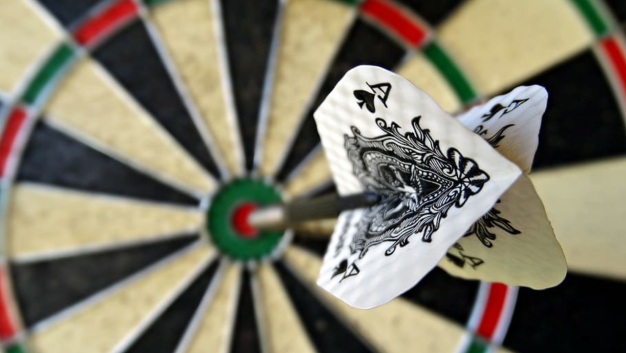 darts, arrow, ace, sport, no people, close-up, skill, focus on foreground HD wallpaper