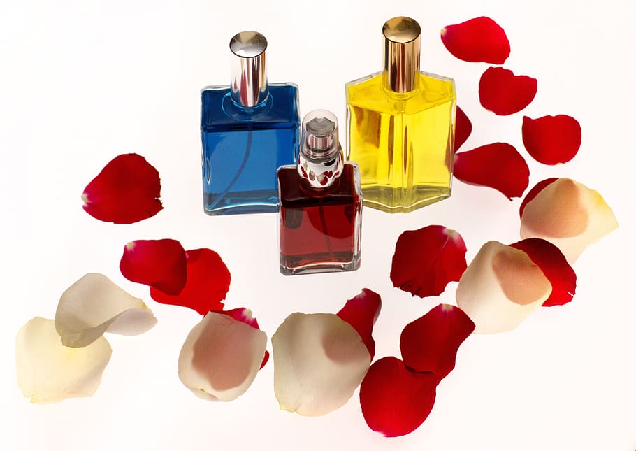 bottles, perfume, color, petals, rosa, fragrance, well-being