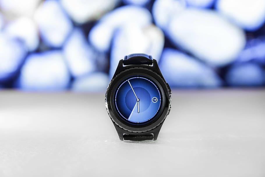 round black digital watch at 6:50, blue, analog, leather, band, HD wallpaper